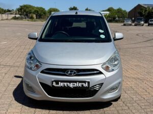 Used 2014 Hyundai i10 for sale in Cape Town, photo 3