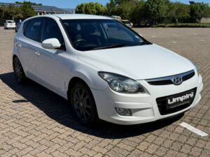 Used 2011 Hyundai i30 for sale in Cape Town, photo 2