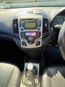 Used 2011 Hyundai i30 for sale in Cape Town, photo 5