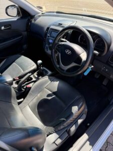 Used 2011 Hyundai i30 for sale in Cape Town, photo 7