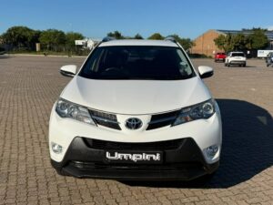 Used 2014 Toyota RAV 4 for sale in Cape Town, photo 4